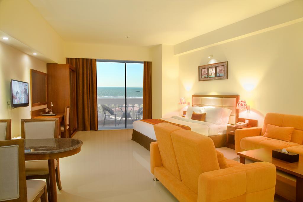 Sea Pearl Beach Resort & Spa Cox'S Bazar Esterno foto