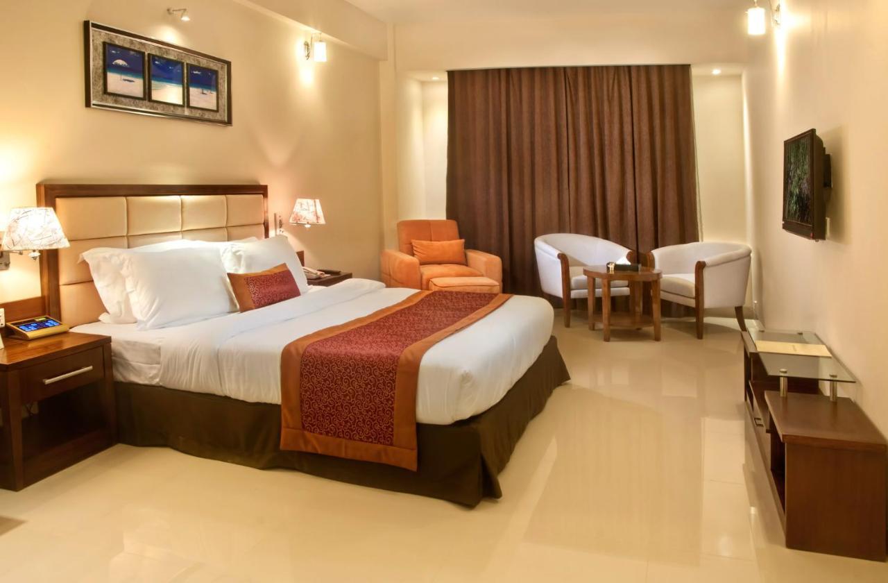 Sea Pearl Beach Resort & Spa Cox'S Bazar Esterno foto